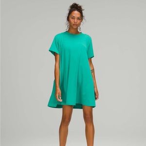 Lululemon All Yours T-Shirt Dress, Maldives Green size 0